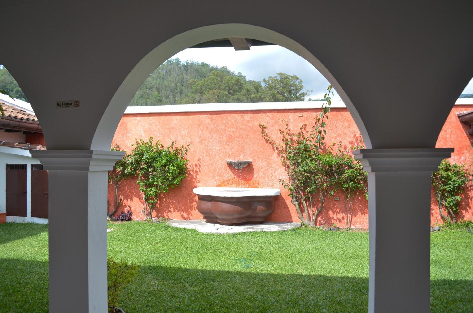 Luna Maya Boutique Hotel Antigua Extérieur photo